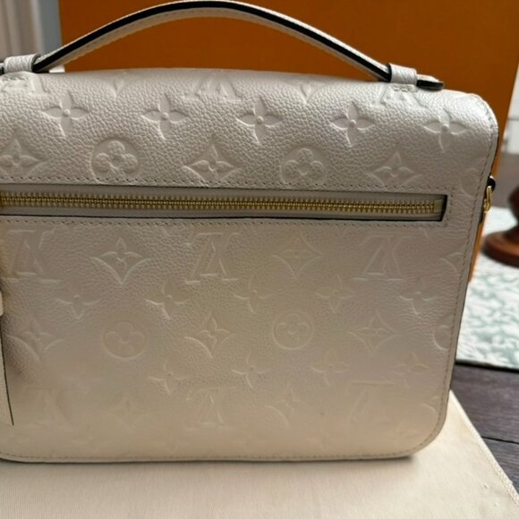 LOUIS VUITTON POCHETTE METIS IN CREAM EMPRIENTE LEATHER WITH WALLET AND POUCH - Picture 6 of 16